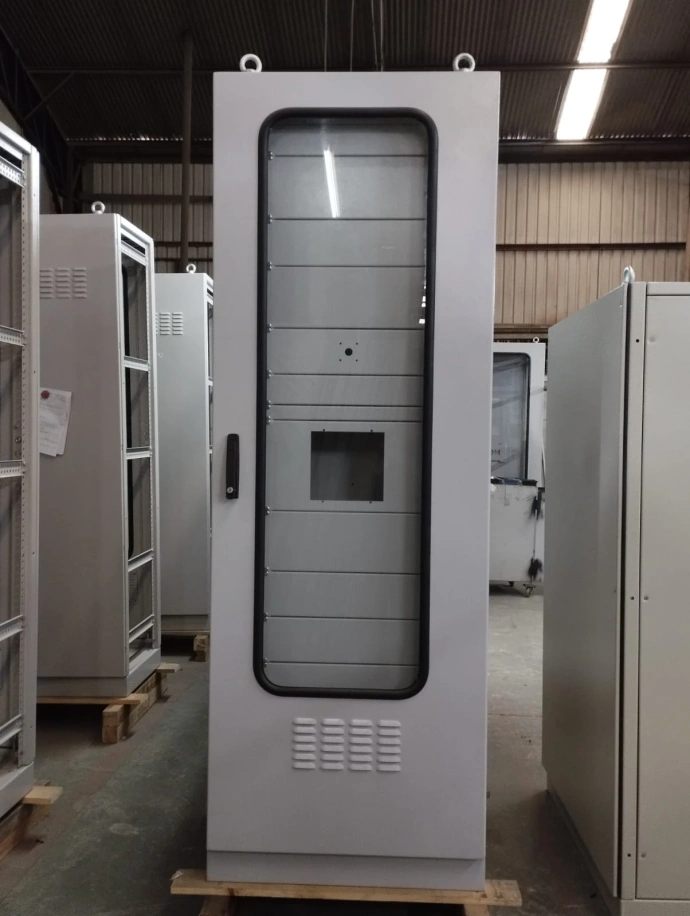 Painel Autoportante com Rack