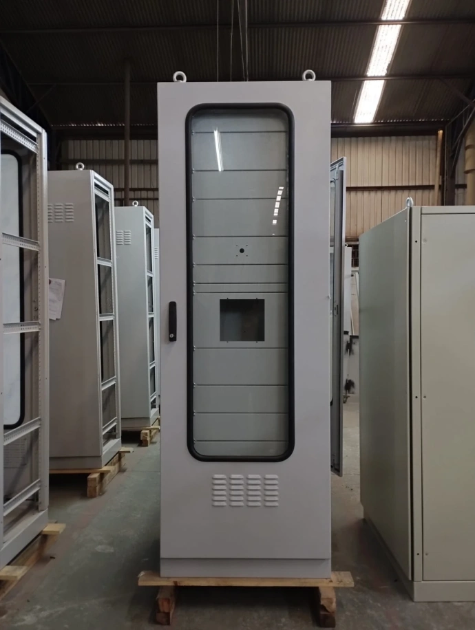 Painel Autoportante com Rack