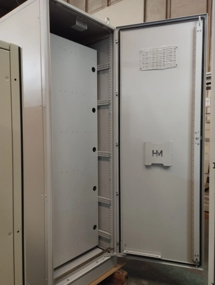 Painel Autoportante com Rack