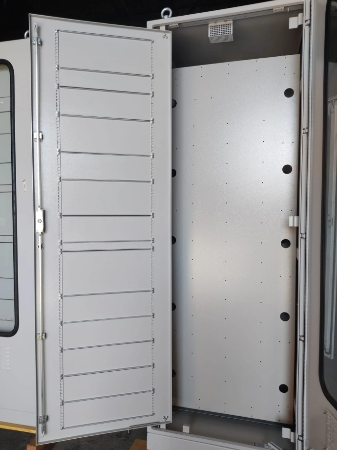 Painel Autoportante com Rack